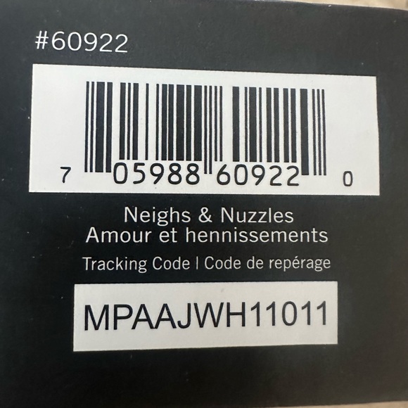 MasterPieces Horse Puzzle “Neighs And Nuzzles” Glow In The Dark 500 pc EUC - Picture 8 of 8